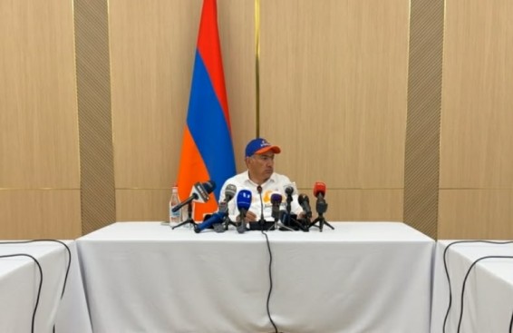 Լրտեսին միանգամից բռնելը գրագետ չի. մենք էլի լրտեսության գործ ունենք. Փաշինյան