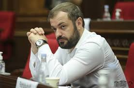 Video.Թող ոտի տակ չընկնեն էդ հակապետական տարրերը. Գեւորգ Պապոյան