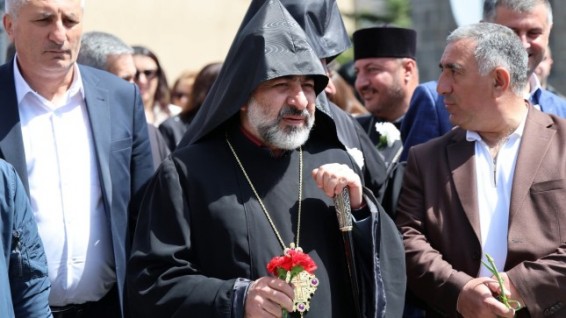 Երբ եկեղեցին լռում է հանուն հանգստության, նա դադարում է լինել աղ և լույս. նա կարող է պահպանել իր կառույցները, բայց կորցնել իր հոգին. Իսահակ Սրբազան