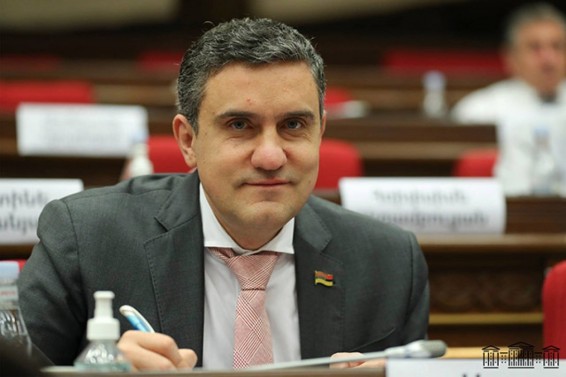 Արթուր Ղազինյանը ՍԴ-ին հորդորել է չտրվել քաղաքական գայթակղություններին