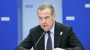 Разрыв отношений с Россией будет иметь серьезные последствия для граждан Армении: Дмитрий Медведев