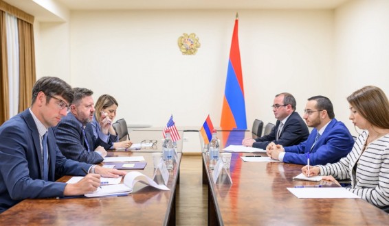 Մխիթար Հայրապետյանը ԱՄՆ դիվանագետի հետ քննարկել է տեխնոլոգիական համագործակցության ընդլայնման հարցեր