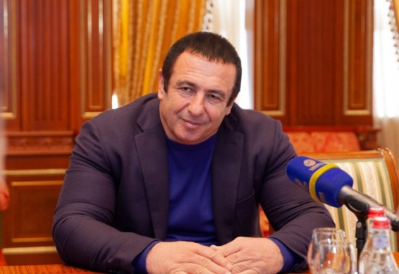 Գագիկ Ծառուկյանին կալանավորելու միջնորդություն է ներկայացվել