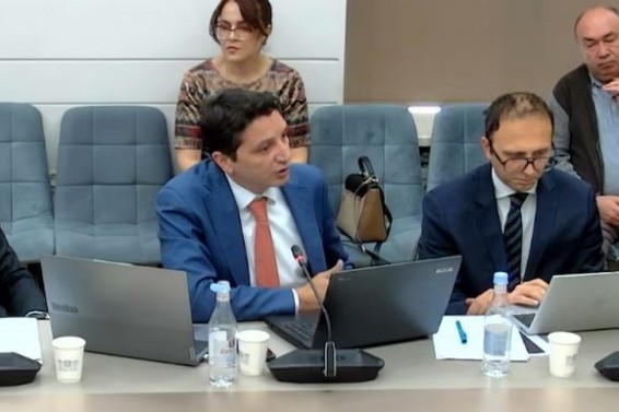 Հայաստանից արտահանումը նվազել է 6.7%-ով, առևտրային հաշվեկշիռը վատացել՝ 480 մլն դոլարով