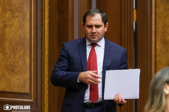 Պապիկյանը Չինաստան մեկնեց