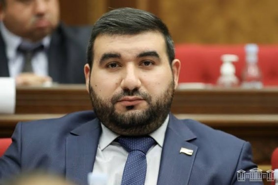 С точки зрения публичного обсуждения вопрос пленных следует закрыть и отложить, но он всегда остаётся на нашей повестке — Ваагн Алексанян