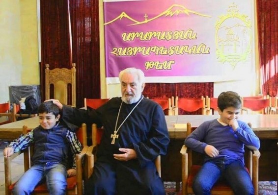 Հանդիպում երեխաների հետ
