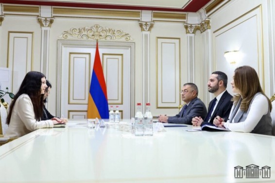 ԱԺ նախագահը Սերբիայի դեսպանի հետ քննարկել է երկկողմ հարաբերությունների ընդլայնման հարցերը
