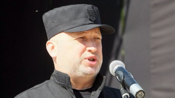Турчинов назвал истерикой протест России из-за украинских учений