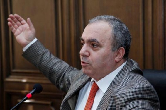 Ուզենանք՝ կդառնանք. Բագրատյանի պատասխանը՝ իր վարչապետ չլինելու մասին Շարմազանովի հայտարարությանը