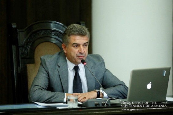 Վարչապետը գլխավոր դատախազին խնդրեց ուշադրություն դարձնել խաղաղ պայմաններում զոհված զինծառայողների ծնողների խնդիրներին