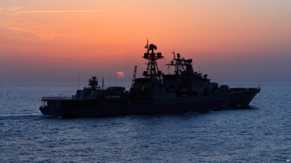 Россия разместила боевые корабли у берегов Крыма