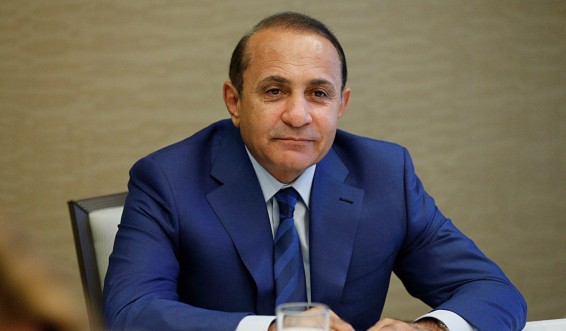 Հովիկ Աբրահամյանի հստակ մեսիջները