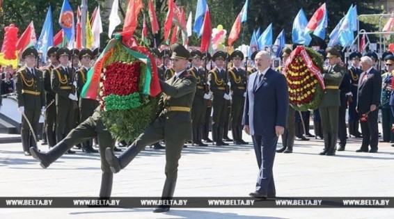 Лукашенко: Мы горды тем, что неоценимый вклад в Победу над фашизмом внес белорусский народ