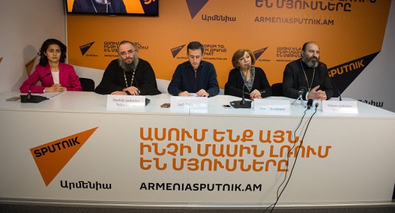 Армянская семья: закон разрушает, традиции - укрепляют
