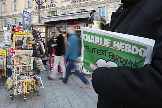 Charlie Hebdo-ն հրապարակել է «Տու-154» օդանավի կործանման ծաղրանկարները