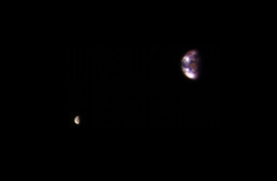 NASA-ն ցուցադրել է Երկրի և Լուսնի լուսանկարը Մարսի ուղեծրից