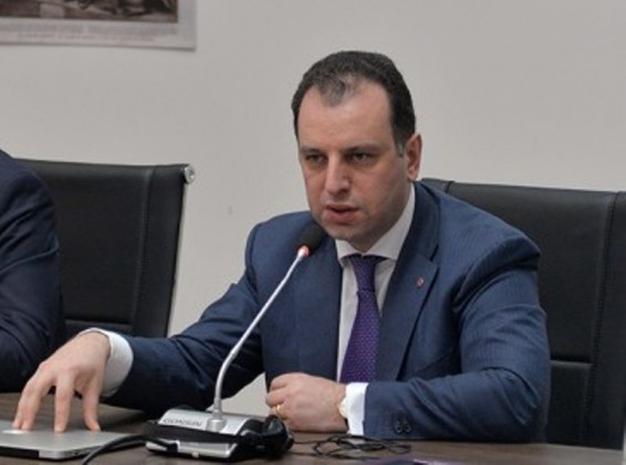 Ժողովրդավարությունը ամենաթողություն չէ