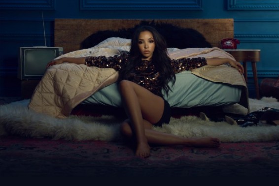 Պրեմեիրա. Tinashe - Company
