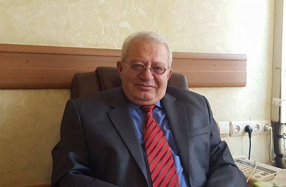 «Աստված մի արասցե՝ պարենային կարտոֆիլը սերմացու դառնա. 10 տարի է պետք, որ այդ քաղցկեղը հողից վերանա». Հրաչ Բերբերյան