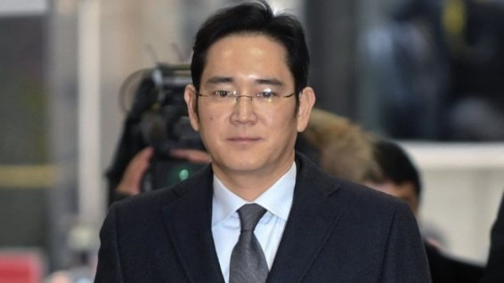 Главу Samsung арестовали по делу о коррупции