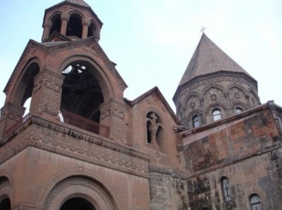 Հոգևոր աջակցություն ընտանիքներին
