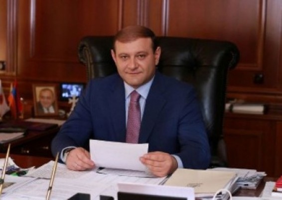 Շատ բան են խոսում. Տարոն Մարգարյանը՝ տեղերում վարչական լծակներն օգտագործելու մասին