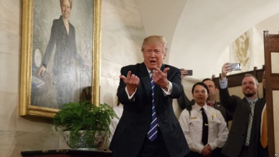 Трамп решительно опроверг сообщения о внутренних распрях в Белом доме