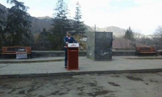 Վայքում չկան գործարաններ, մարդիկ արտագաղթում են. Բնակիչները բողոքեցին վարչապետին