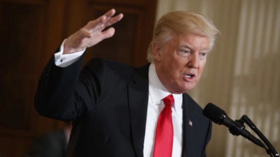 Трамп провел первое заседание нового кабинета