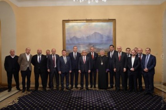 Նախագահը Մոսկվայում հանդիպում է ունեցել մոսկվայաբնակ հայազգի բժիշկների և ուսանողների հետ