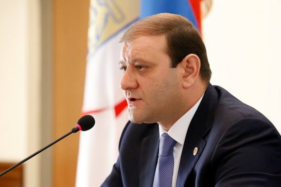 Իրոք ցավալի է. Տարոն Մարգարյանը «Հաց բերող»-ի մահվան մասին