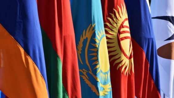 Медведев: переговоры с Китаем о сотрудничестве в рамках ЕАЭС надо ускорить