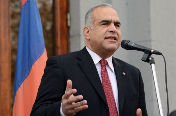 Մի շաբաթից պետք է գրանցենք նոր Հայաստանի սկիզբը. Րաֆֆի Հովհաննիսյան
