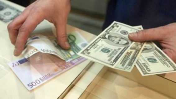 Դոլարի փոխարժեքն աճել է, եվրոյինը՝ նվազել