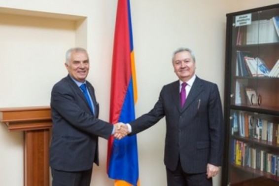 ՀՔԾ պետ Վահրամ Շահինյանն ընդունել է Հայաստանում ԵՄ պատվիրակության ղեկավար, դեսպան Պյոտր Սվիտալսկուն
