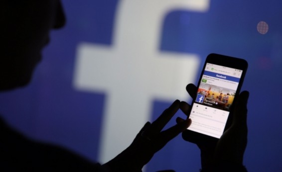 Facebook Messesnger-ում օգտատերերը կարող են շփվել Ալբերտ Էյնշտեյնի բոտի հետ