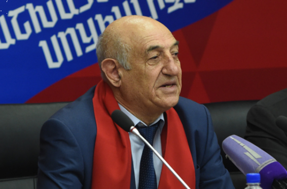 «Մենք արդեն 2022 թ. նախընտրական կամպանիան սկսել ենք՝ բարձր տրամադրությամբ». Տաճատ Սարգսյանը՝ ՀԿԿ մայիսմեկյան շքերթին