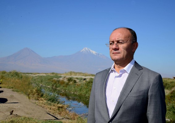 Թող գալիքը հայ ժողովրդի համար նշանավոր դառնա նորանոր հաղթանակներով.