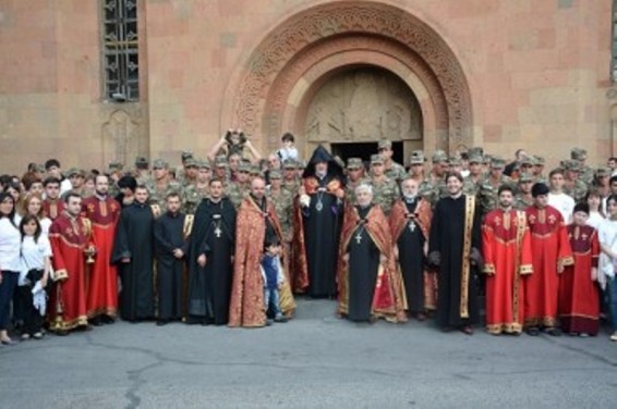«Հաղթանակի աղոթք»՝ զինվորների հետ