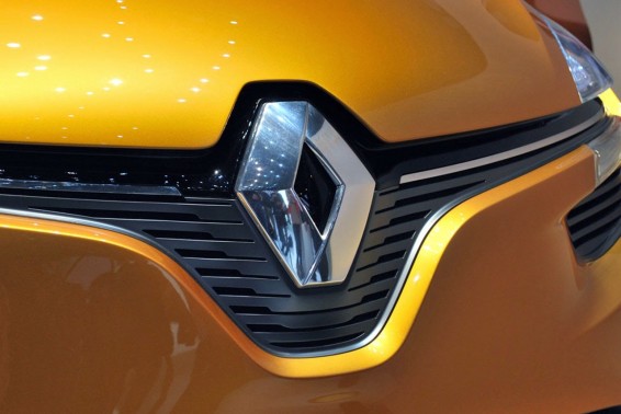 Renault ավտոարտադրող ընկերությունը  դադարեցրել է արտադրությունը իր մի քանի գործարաններում