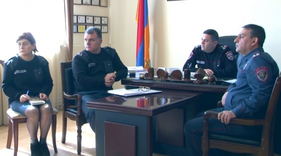 Հենաշարժողական խնդիրներ ունեցող քաղաքացիները աշխատանքի ընդունվեցին ճանապարհային ոստիկանությունում