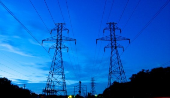 Հրազդան–Շինուայր 220 կիլովոլտանոց էլեկտրամատակարարման գծերի շինարարությունը 2015-ին ձգձգվել է անձրևաշատ գարնան պատճառով