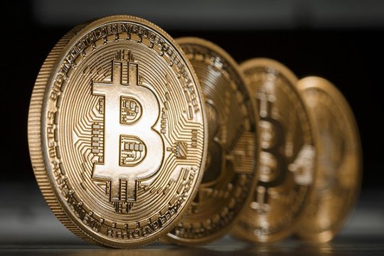 Bitcoin-ի արժեքը գերազանցել է 2700 դոլարը