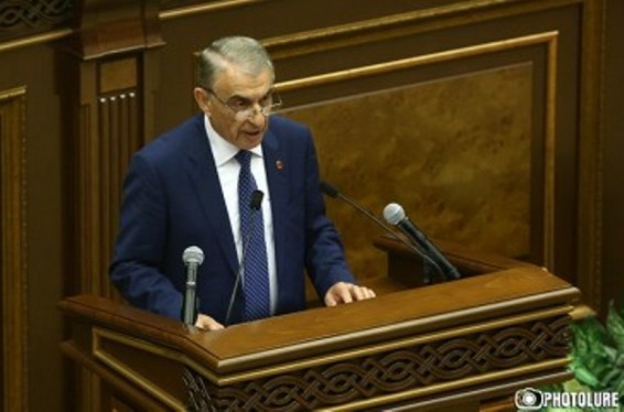 Արա Բաբլոյանը՝ ԱԺ-ում «կադրային ջարդի» մասին