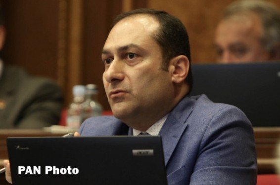 Արտակ Զեյնալյանը վարչապետին խնդրեց անկեղծորեն պատասխանել՝ ընտրակաշառքն այս ընտրություններին գործոն եղե՞լ է