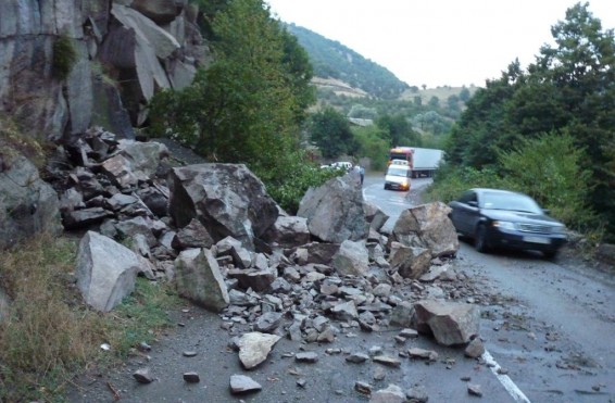 Քարաթափում Գորիս-Մեղրի ավտոճանապարհին