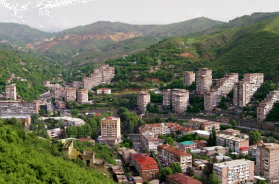 Կապանի կամուրջներից մեկի վրա 3 մետրանոց ճաքեր են առաջացել