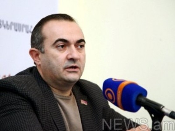 Մենք ենք մեղավորը, որ մեզ լեզվի մասին նման առաջարկներ են անում. Թեւան Պողոսյանն առաջարկ ունի