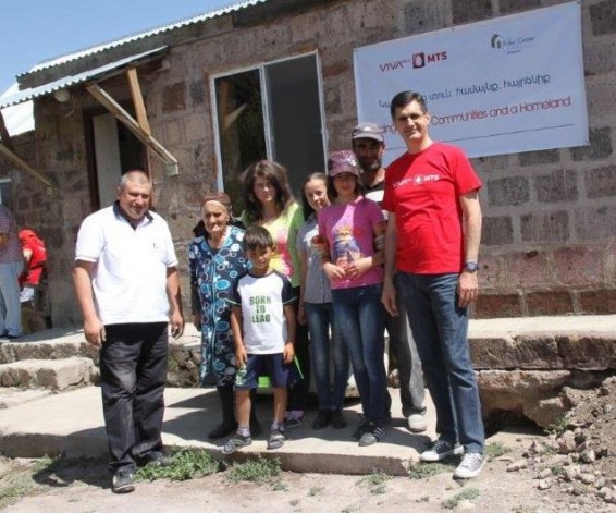 Photo. Կիսախարխուլ կառույցից՝ բարեկարգված տուն
